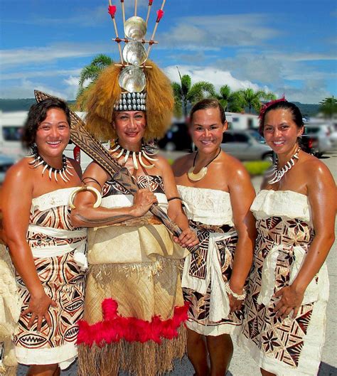 Samoa - Polynesian, Indigenous, Culture Samoans are mainly of Polynesian heritage, and about nine-tenths of the population are ethnic Samoans. . Samoa pron